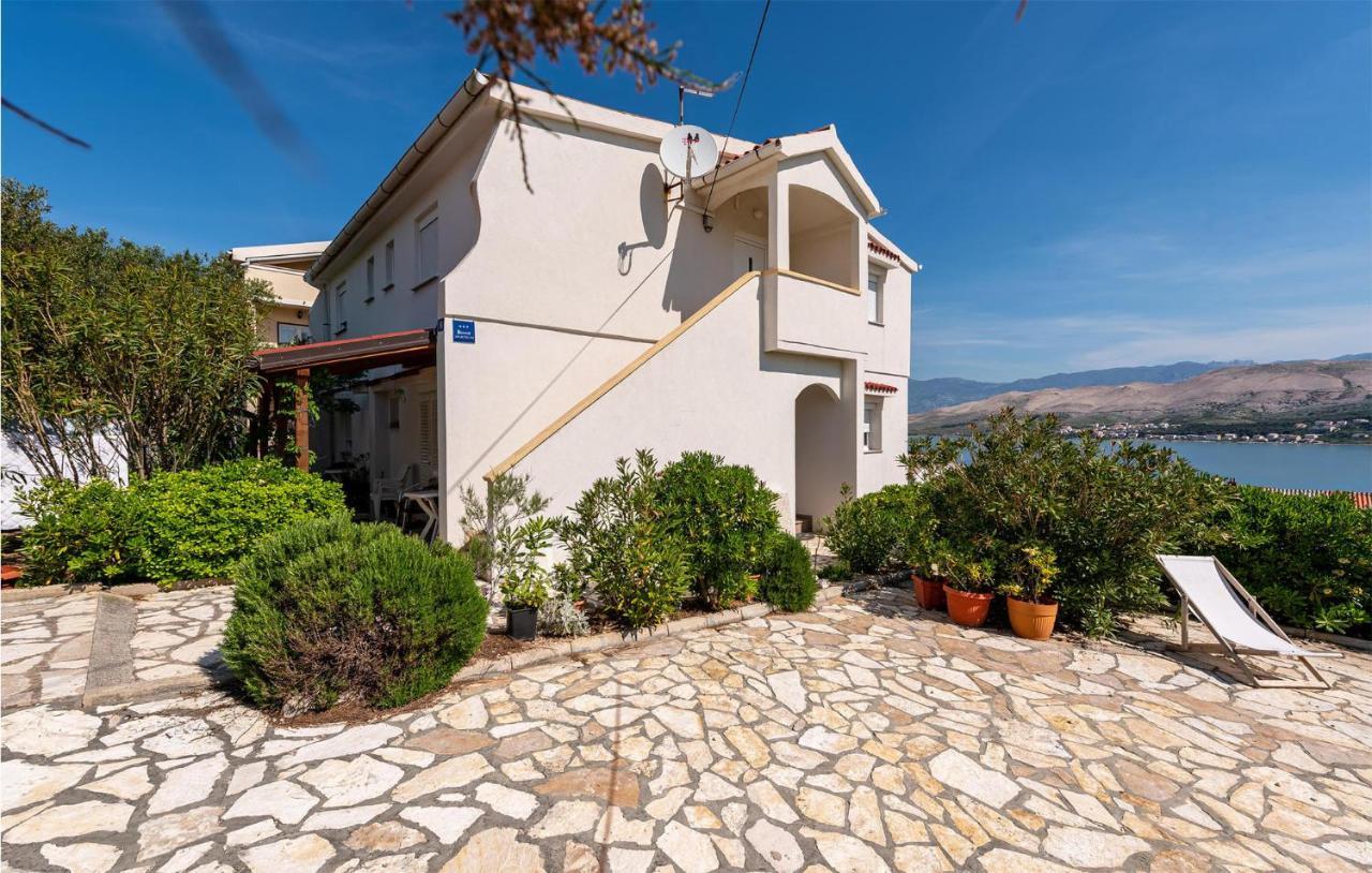 1 Bedroom Pet Friendly In Pag * Pag Town